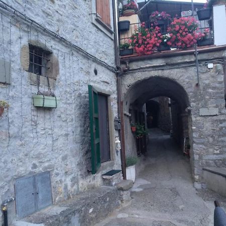 La Pietra Di Sersa Quaratica Εξωτερικό φωτογραφία