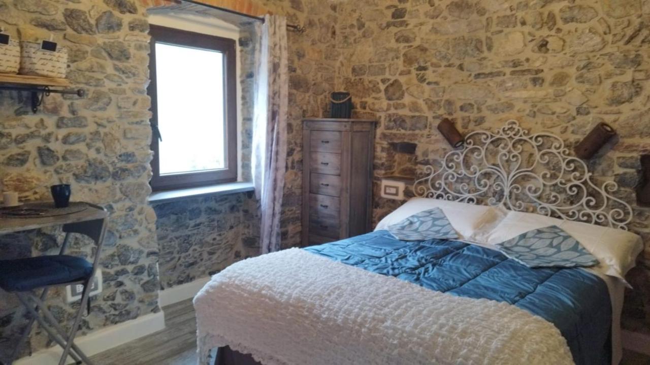 La Pietra Di Sersa Quaratica Εξωτερικό φωτογραφία