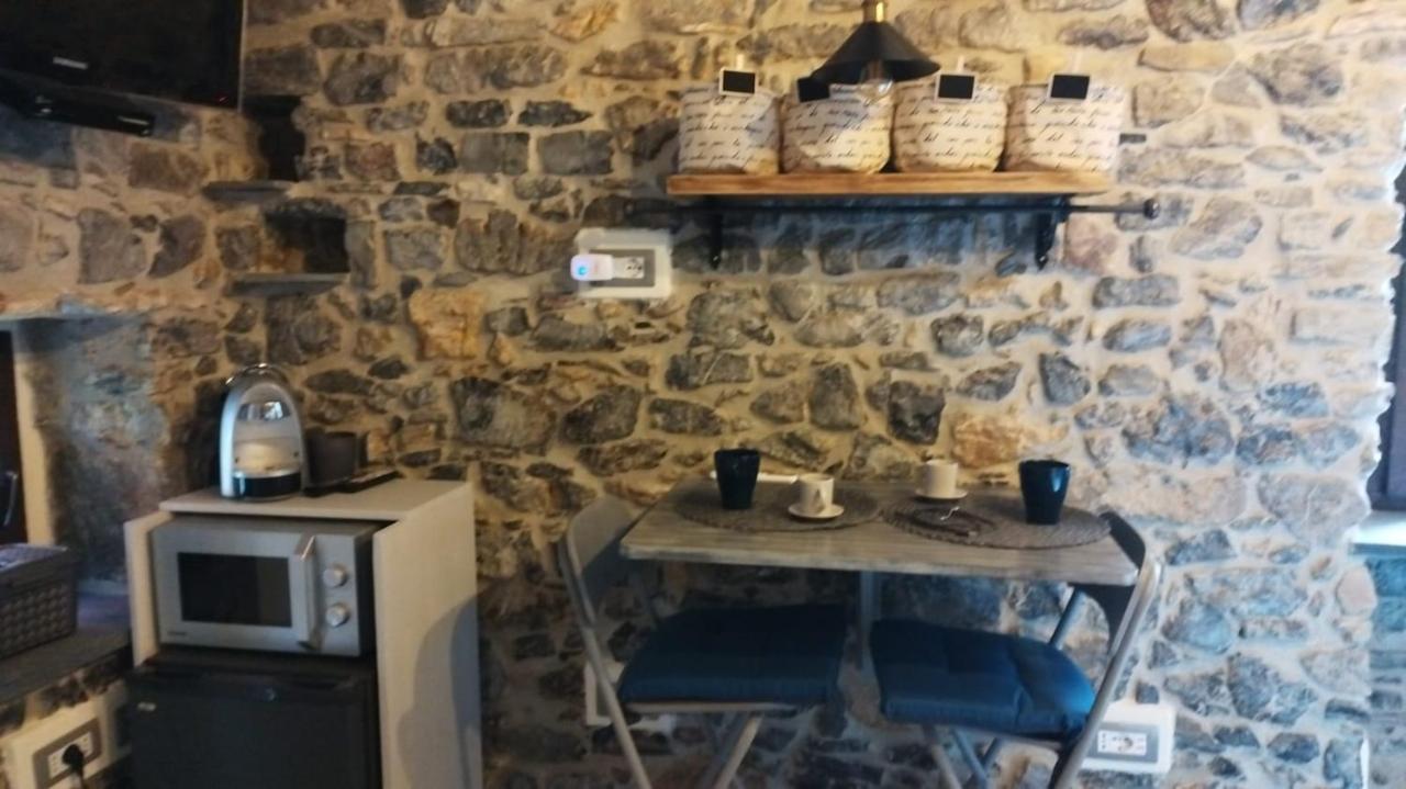 La Pietra Di Sersa Quaratica Εξωτερικό φωτογραφία